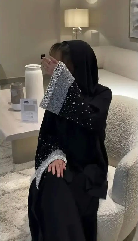 Amira Abaya